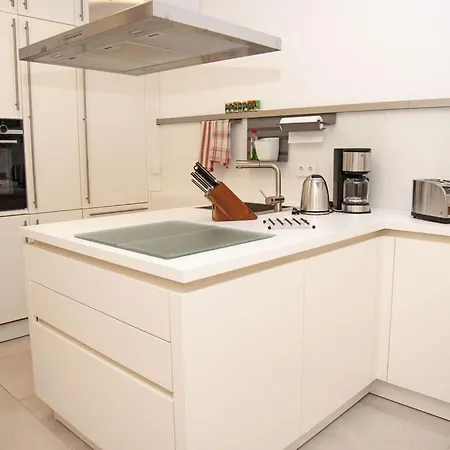 In With Swimming Pool